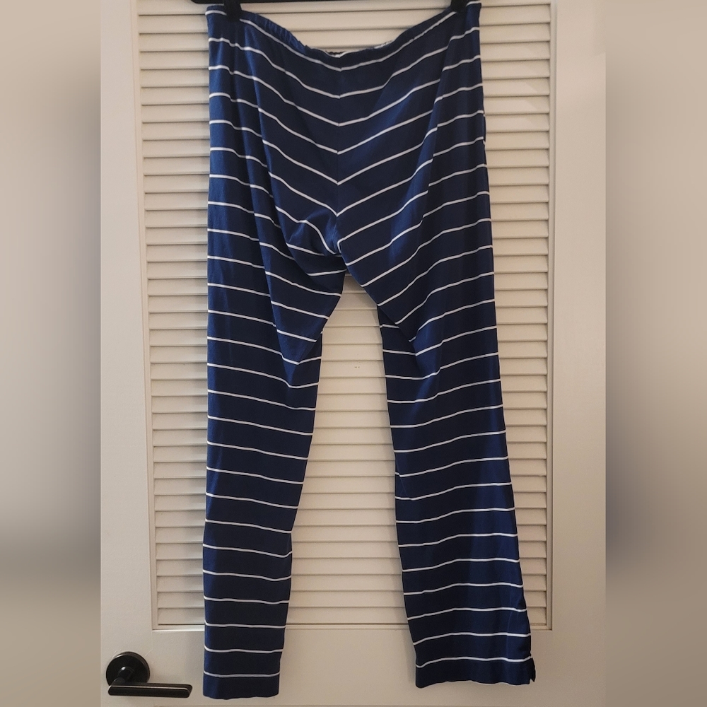 Navy & White Striped Relaxed-Fit Lounge Pajama Pants With Pockets & Drawstring - Picture 2 of 6